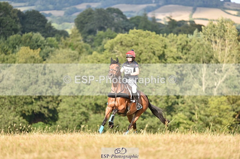 250802A-180440-09115 - I-423-Megan.Pocock-HANKY.BRITANNIA