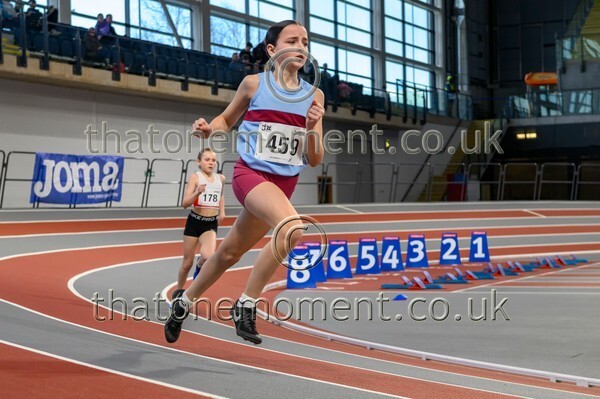 Age26SUN-810950 - Track Female