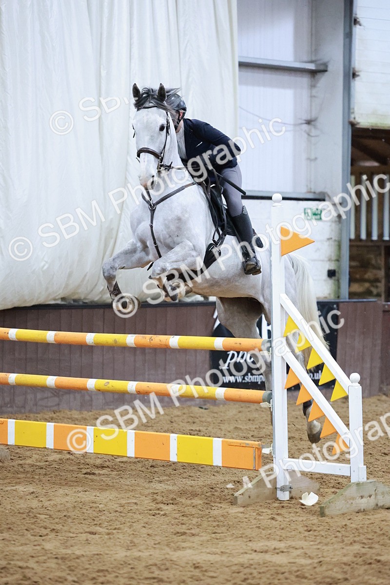 SBM_008005 - Class 25 - Senior Newcomers 1.10m