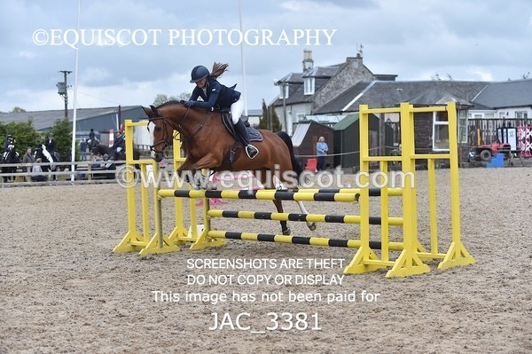 JAC_3381 - CLASS 4 Senior BritiNovice/ 90cm Open
