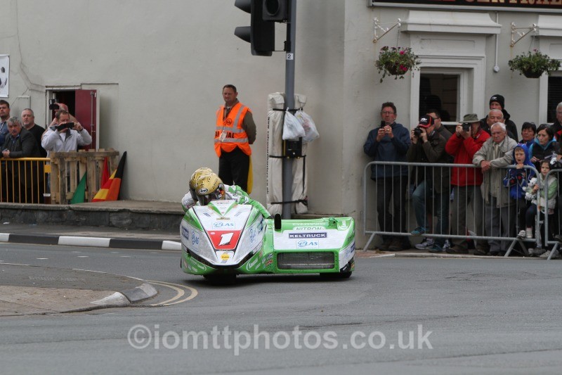 Dave Molyneux & Patrick Farrance 2012 DMR Kawasaki - Sure Sidecar Race 2
