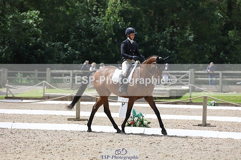 240523-130659-02526 - 302-BGS_LUX_ELECTRIC-Emily_Philp