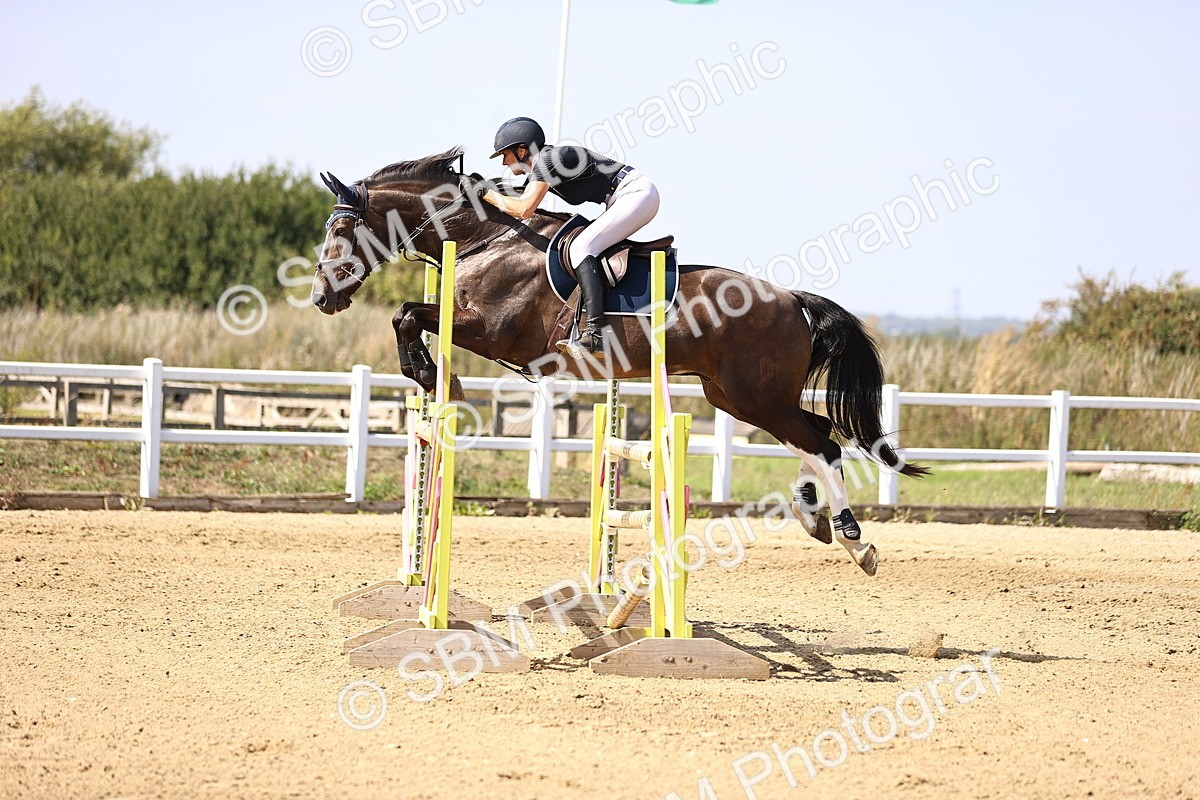 SBM_006841 - Class 13 - Senior Newcomers - 1.10m