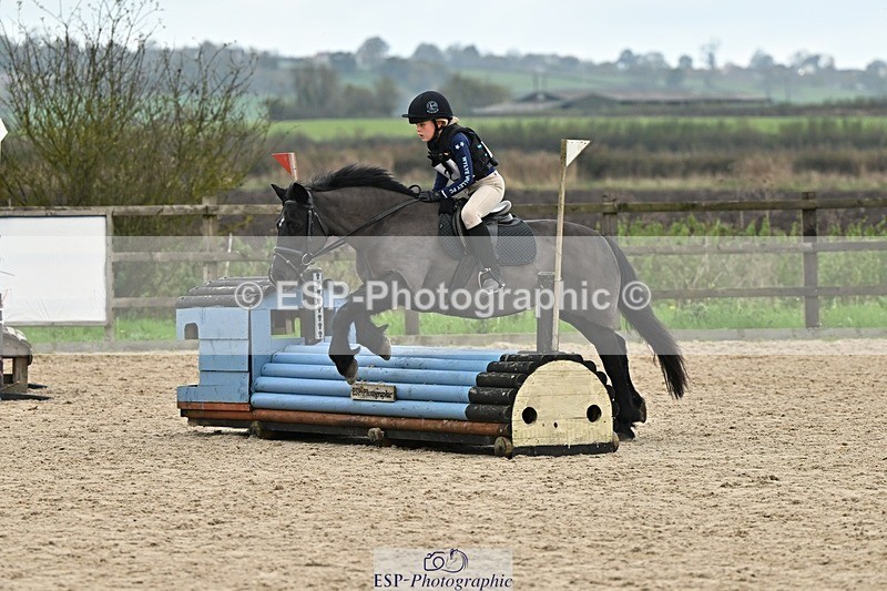 241110-134423-00926 - 60-65cm Arena Eventing