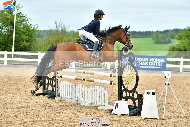 230507A-121439-07676 - Cls 42 95cm Amateur Quali