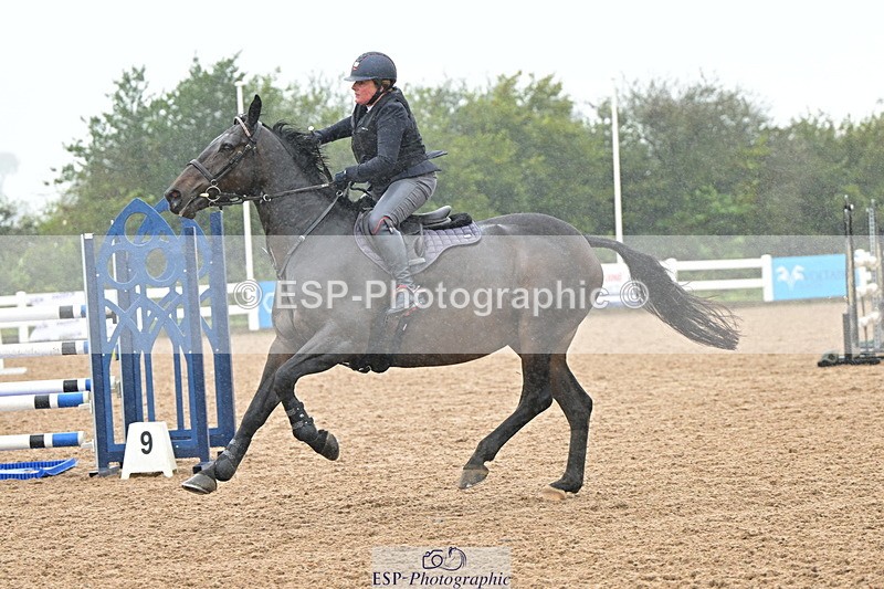 240925A-133429-00918 - Cls 4 Newcomers and 1.10m Open