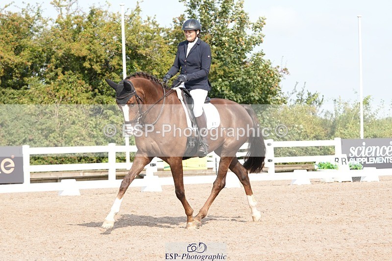 250817-095533-07932 - 097-Susie.CullenSir.Safir.Caledonia