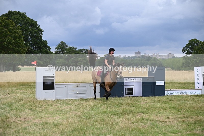 WJ6_3066 - Time at Jump 11:06 to 11:40