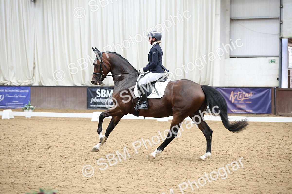 SBM_004008 - Class 8 - Advanced Medium 6 Silver