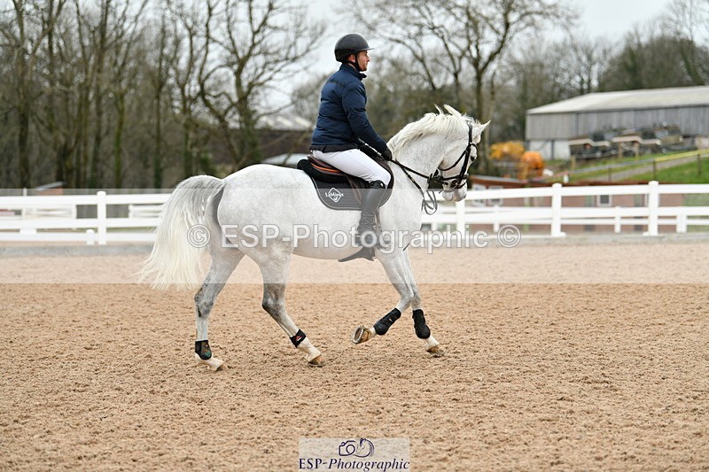 240112A-121540-00663 - Cls 5 Newcomers and 1.10m Open