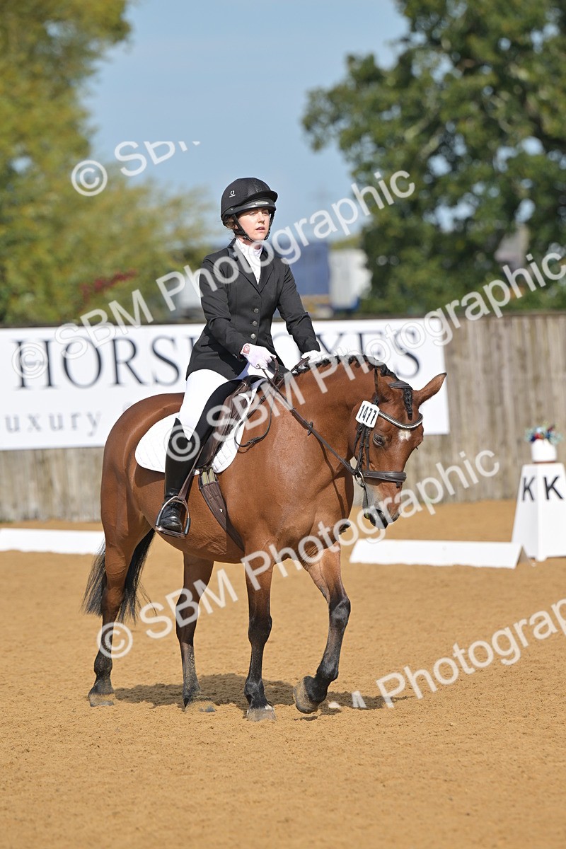 SBM_03695 - D2 - Small Tour Championship Intro 2