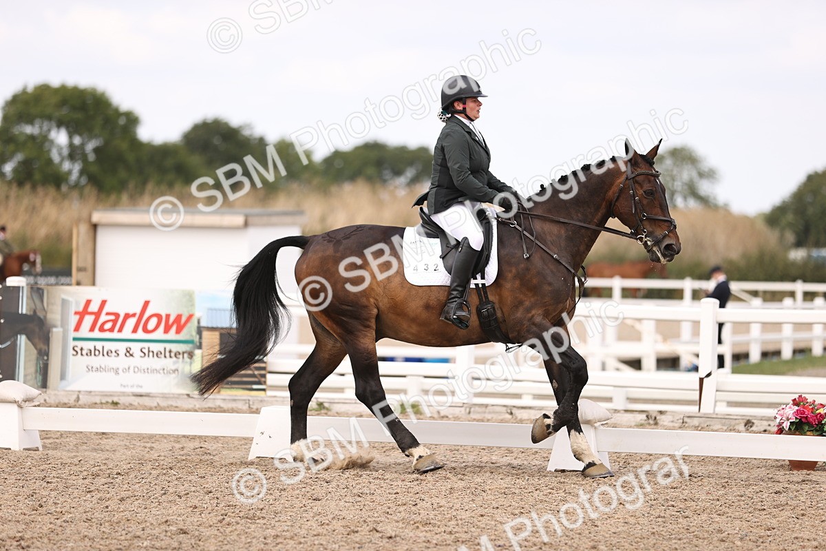 SBM_06024 - Class 37 Novice 5