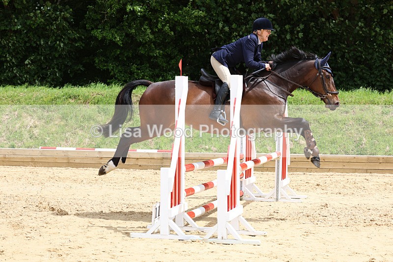 3E7A5005 - Class 9: 80cm Senior