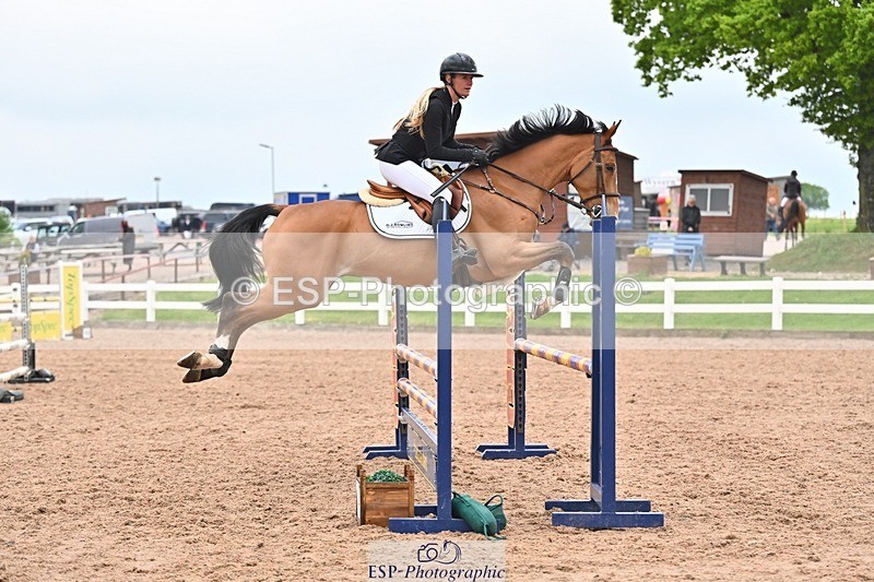 260508-085320-04259 - Cls 17 British Novice and 90cm Open