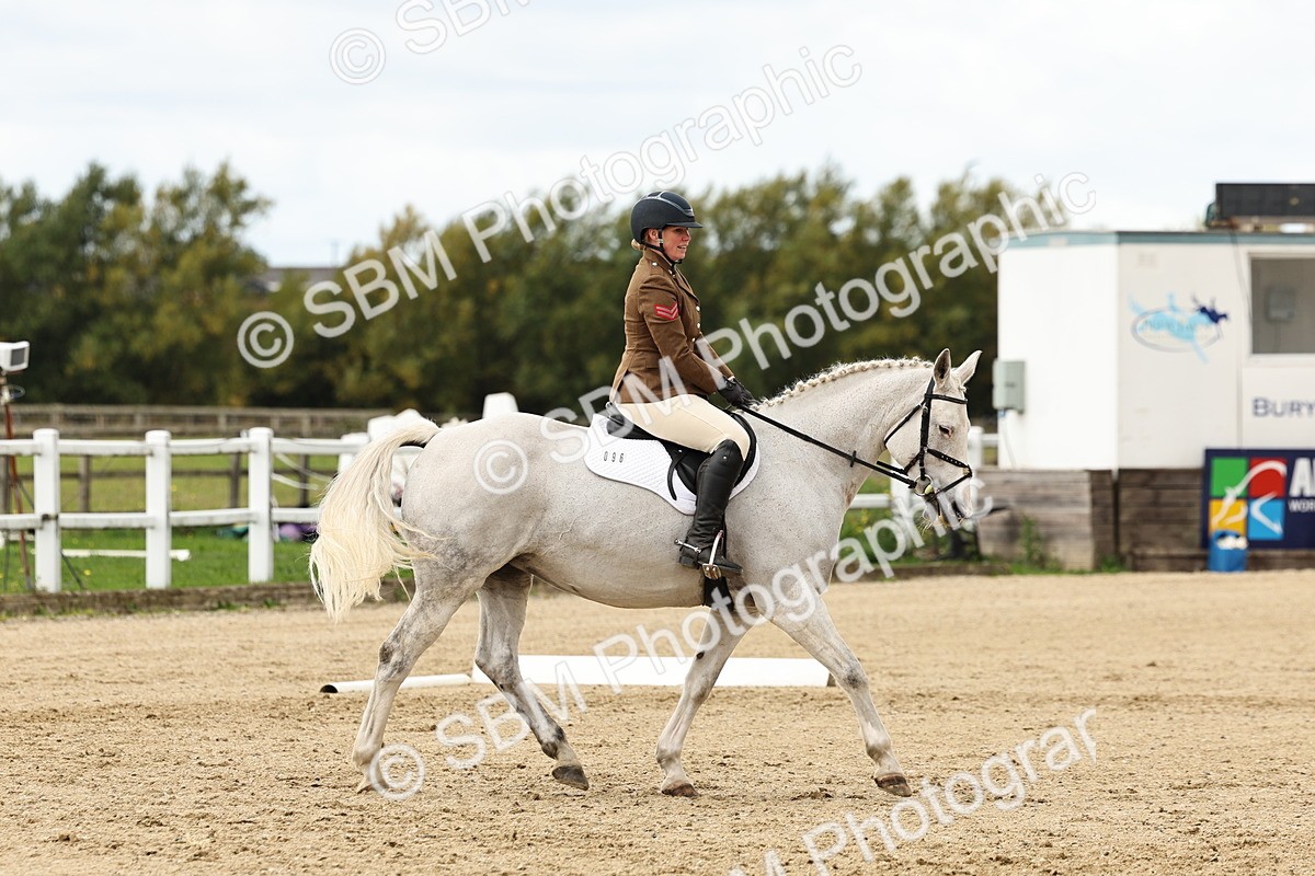 SBM_004589 - Class 69 - Novice 2