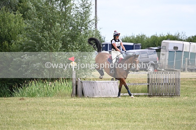 WJ6_7135 - 80cm XC