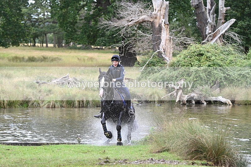 WJ7_2639 - Time at Water 11:37 to 12:13