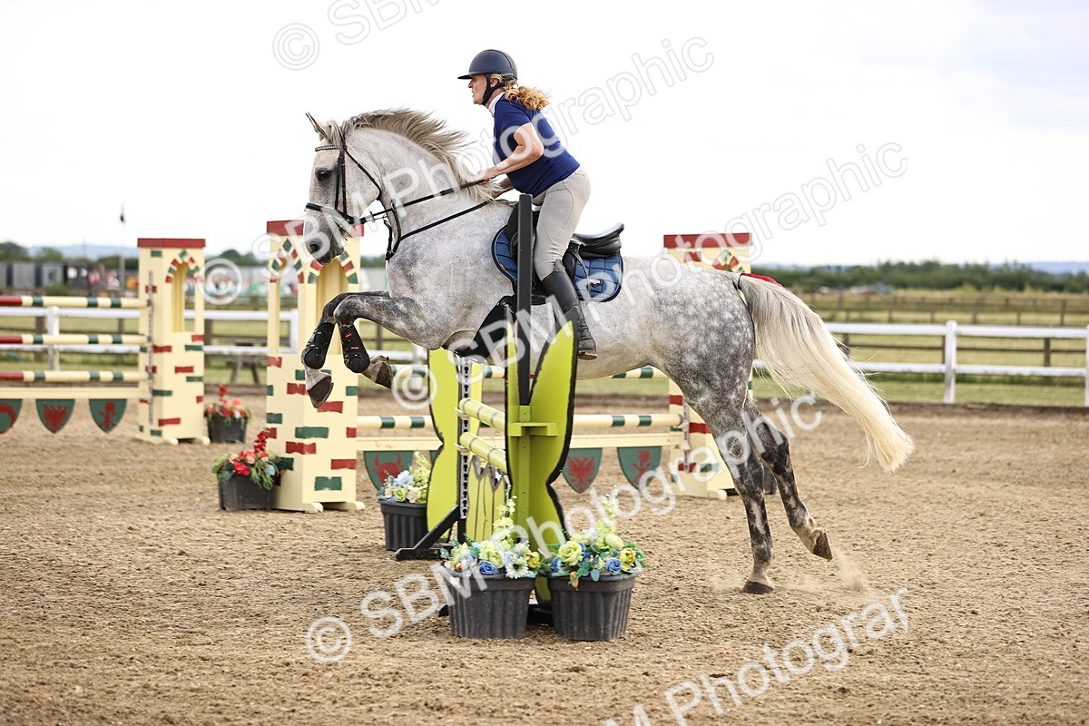 SBM_002348 - Class 18 - Ariat Senior British Novice- 90cm Open