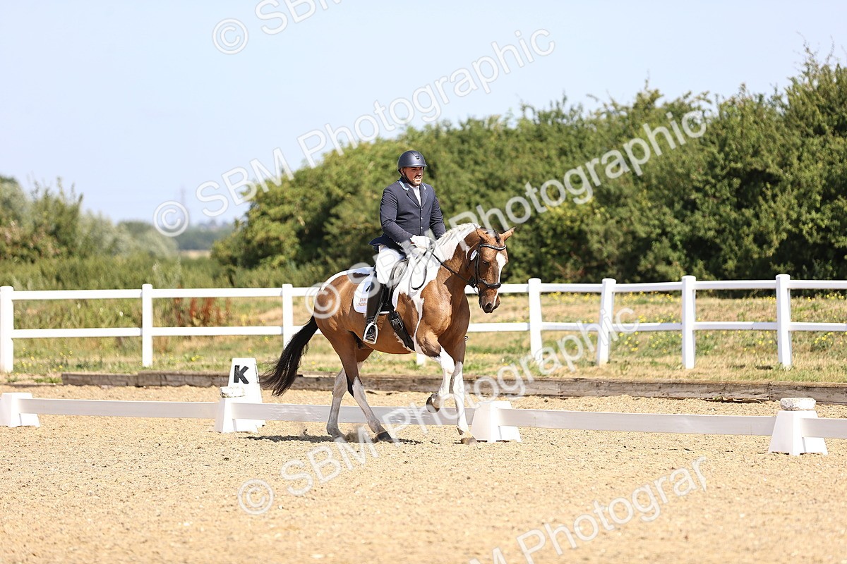 SBM_009304 - Novice 5 - 9.50-10.53