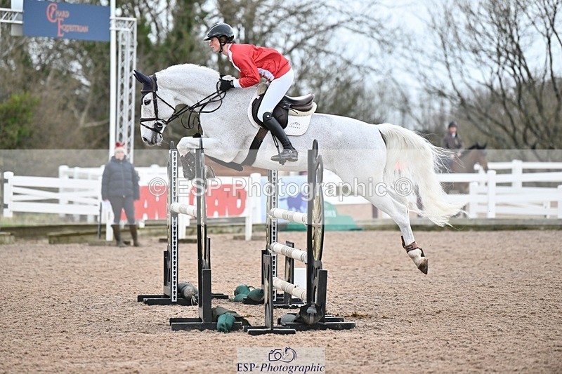 241206-132005-00975 - Cls 5 Newcomers and 1.10m Open