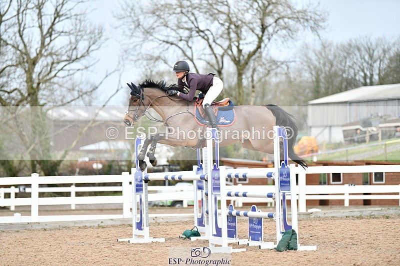 240124A-122334-00435 - Cls 3 Newcomers & 1.10m Open