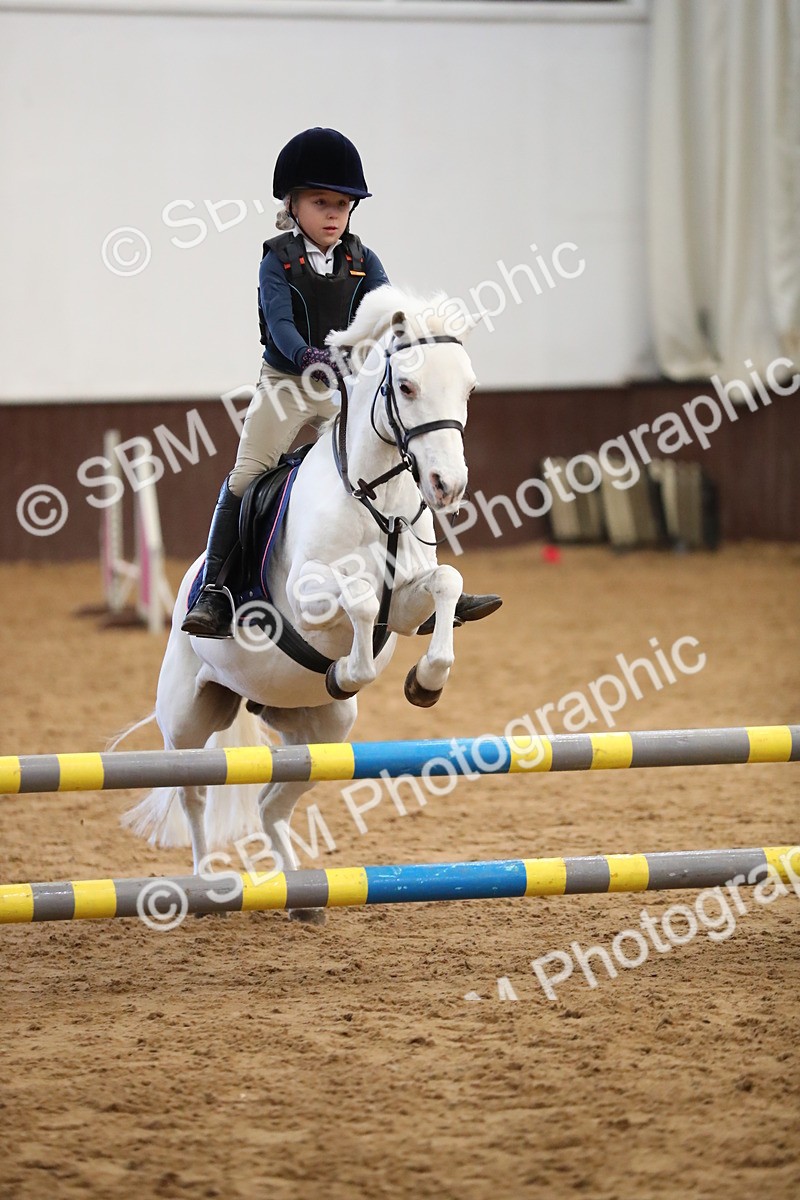 SBM_001124 - Class 3 - Horse & Hound