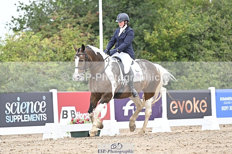 250907-123812-08089 - 080-Rebecca.MorrisSally.XIII