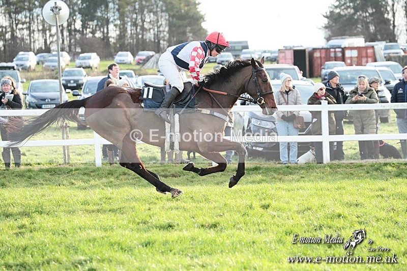PtP 141225  2075 - New Forest Hounds PtP Larkhill 14/12/25