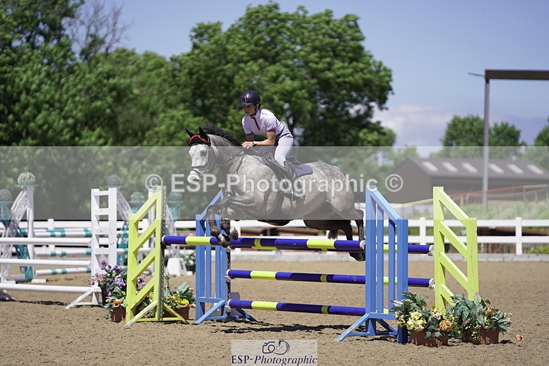 230624A-135716-01714 - Cls 25 Pony Newcomers & 1m Open