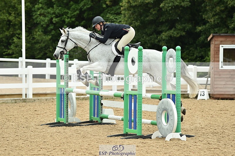 230611A-103252-04678 - Cls 32 85cm Amateur Qualifier