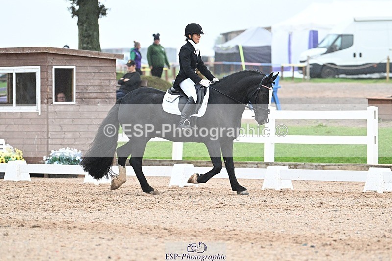 250907-142109-09256 - 021-Francesca.TurnerAlbie