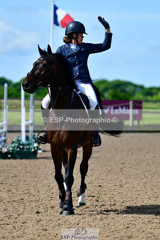 240525A-095046-04850 - Cls 21 British Novice and 90cm Open