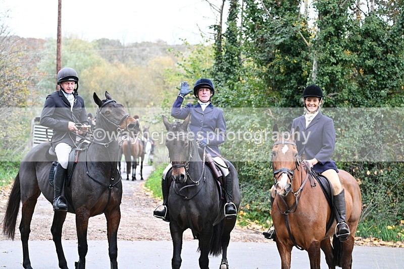 WJ7_7404 - Walk Home..