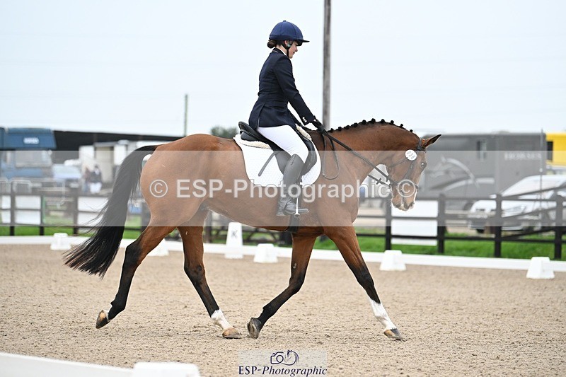 241103-092057-00151 - Intro 3 - 8.30 to 9.30