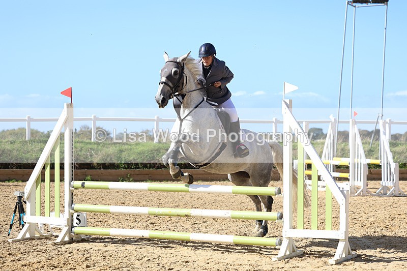 3E7A5150 - Class 9: 80cm Senior