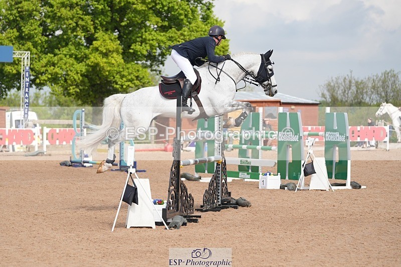260508-100553-04777 - Cls 12 Snr Foxhunter