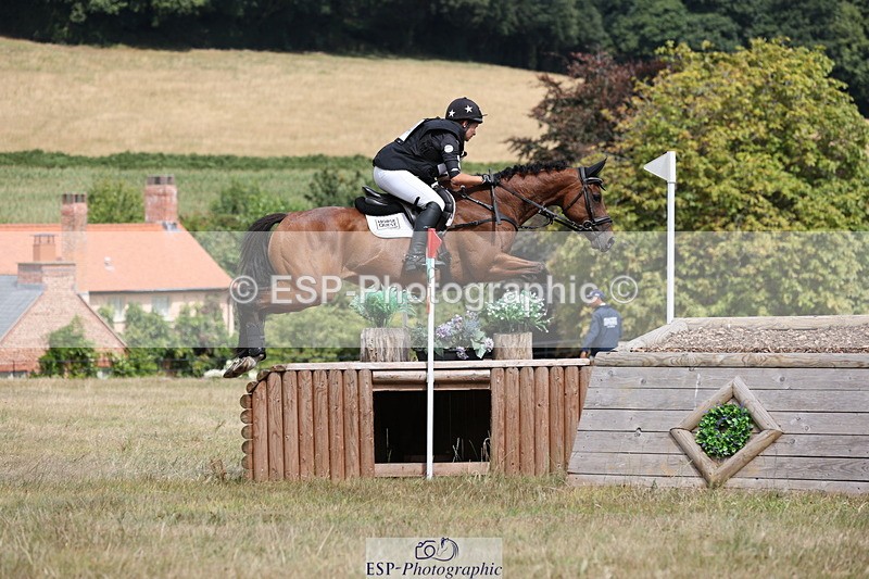 250802A-141939-04987 - D-154-Roxi.Foster-CABLE.MOUNTAIN - With SJ