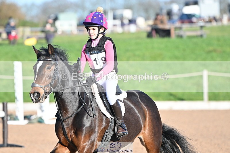 231125A-110327-00234 - 70cm