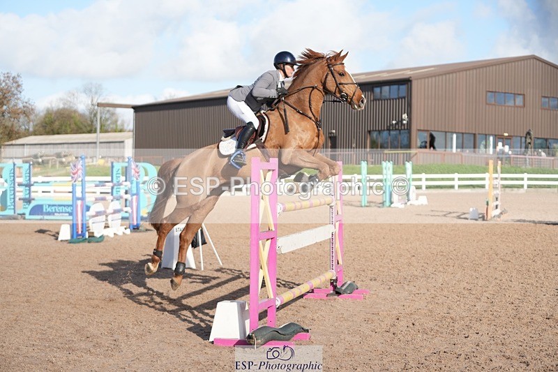 251108-124212-02547 - Cls 13 Foxhunter and 1.20m Open