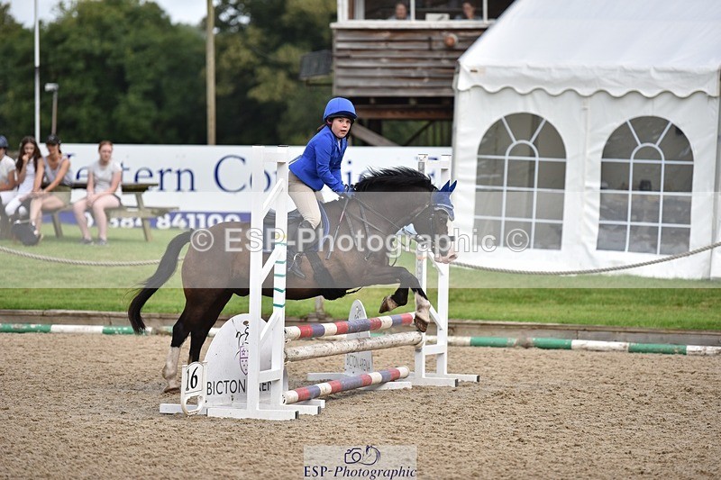 240802-094334-00654 - 60cm Round 1