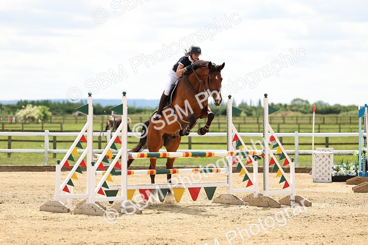 SBM_005245 - Class 18 - Senior 1.05m Open