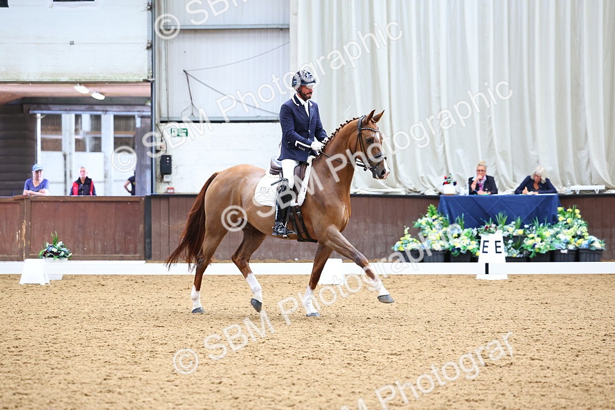 SBM_006364 - Class 5 - novice 6 - 12.04-13.07