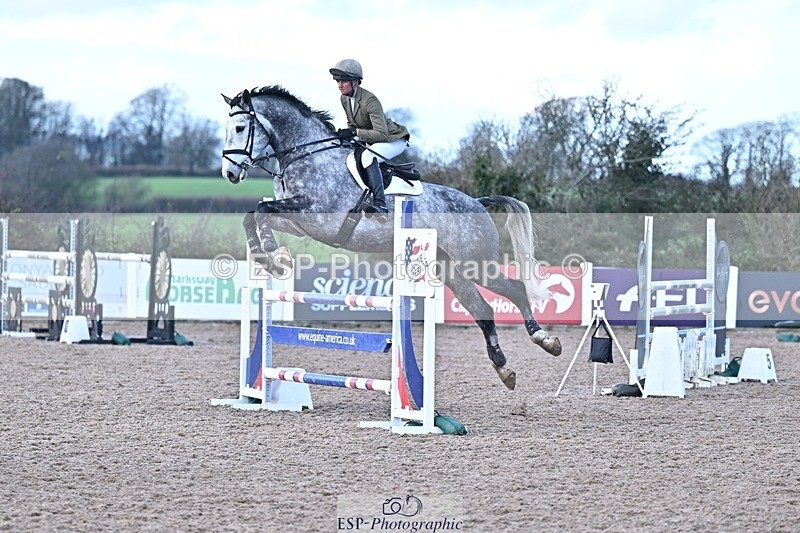 251203-130533-00622 - Cls 4 Newcomers and 1.10m Open