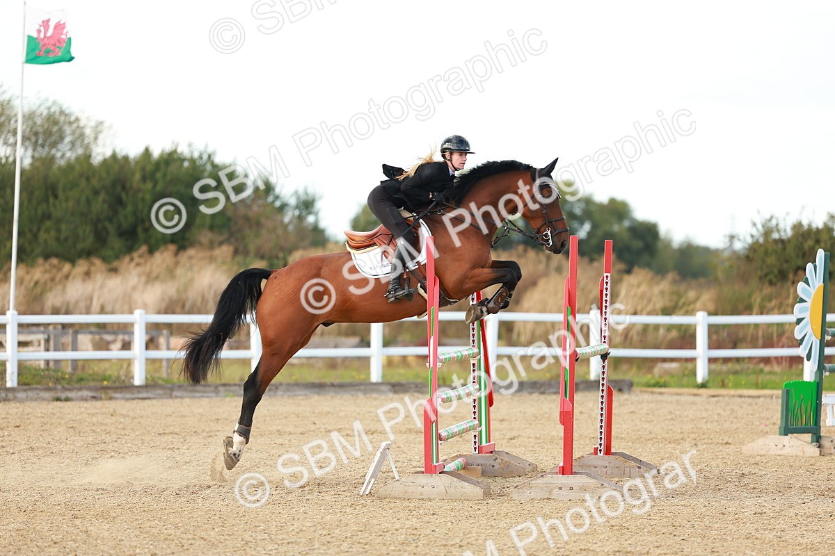 SBM_002113 - Class 5 - Senior Foxhunter - 1.20m