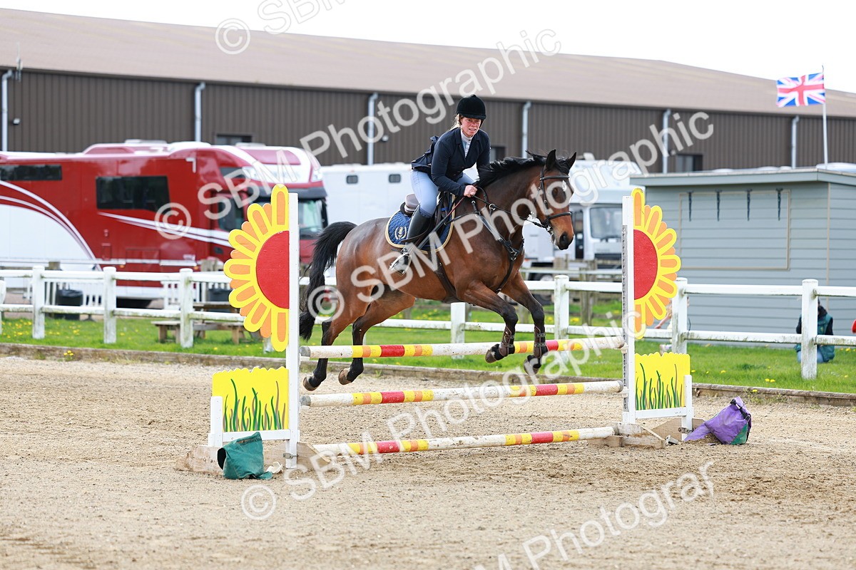 SBM_001812 - class 8 - Senior British Novice - 90cm