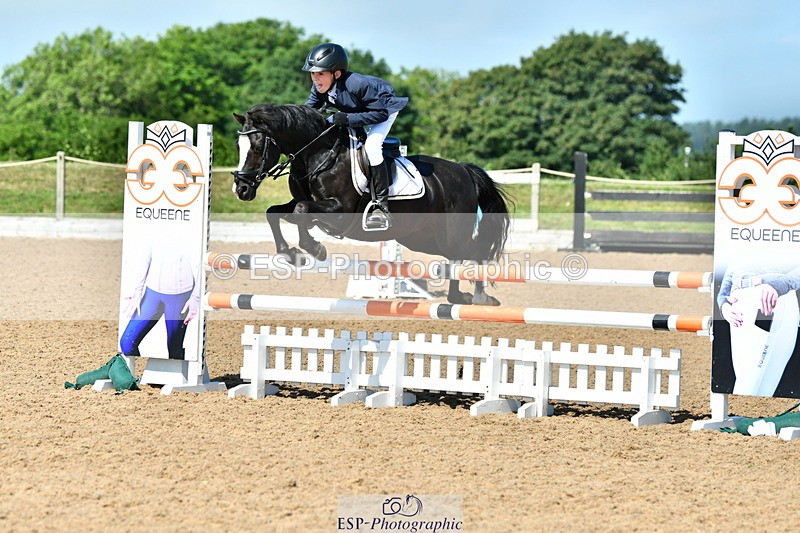 230624A-102742-00300 - Cls 37 Springboard 128 + 138cm