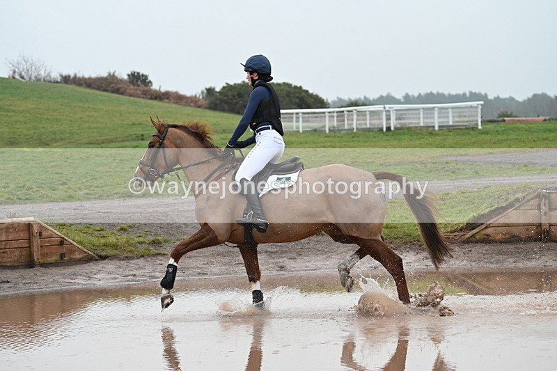 WJ7_5838 - Time 11:38 to 12:30