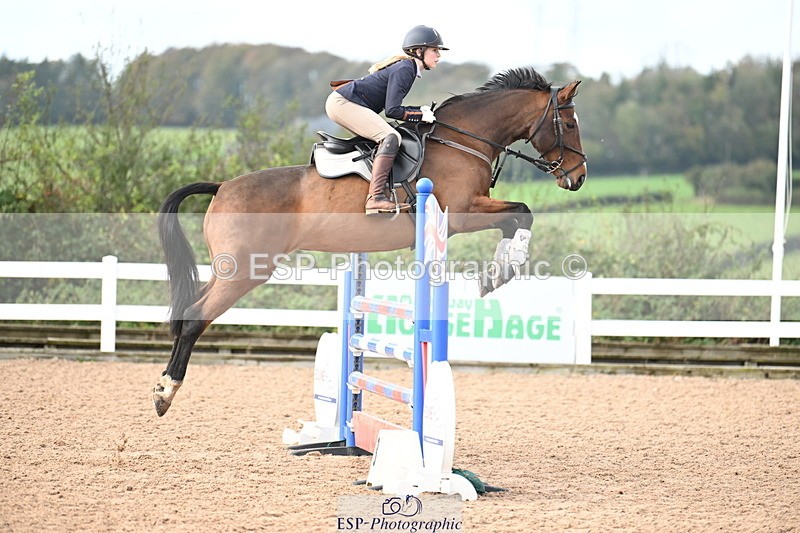 241023A-140313-00955 - Cls 4 Newcomers and 1.10m Open