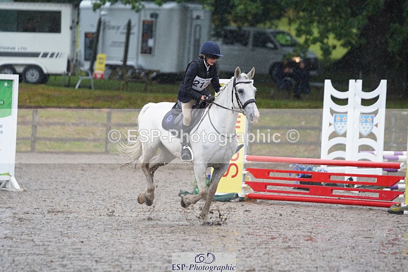 240824X-082600-20204 - 70cm Round 1 8.30 to 9.30