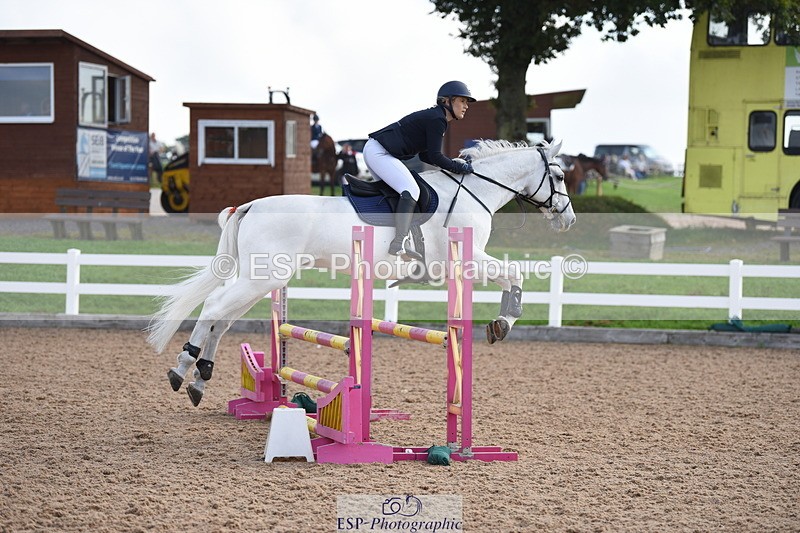 230915A-112200-00290 - Cls 9 British Novice & 90cm Open